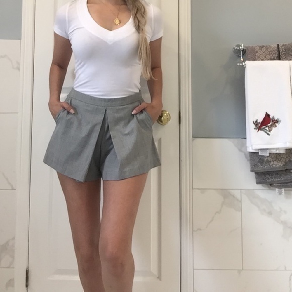 Forever 21 | Grey Plaid Highrise Preppy Shorts